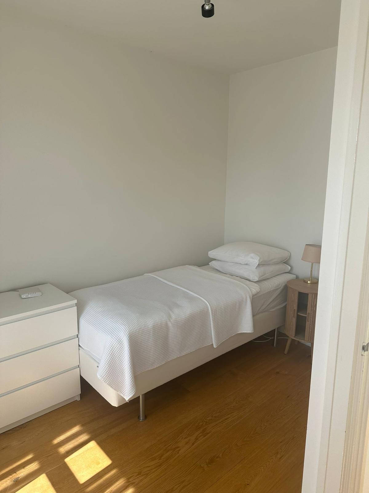 show all photos of Waterlooplein