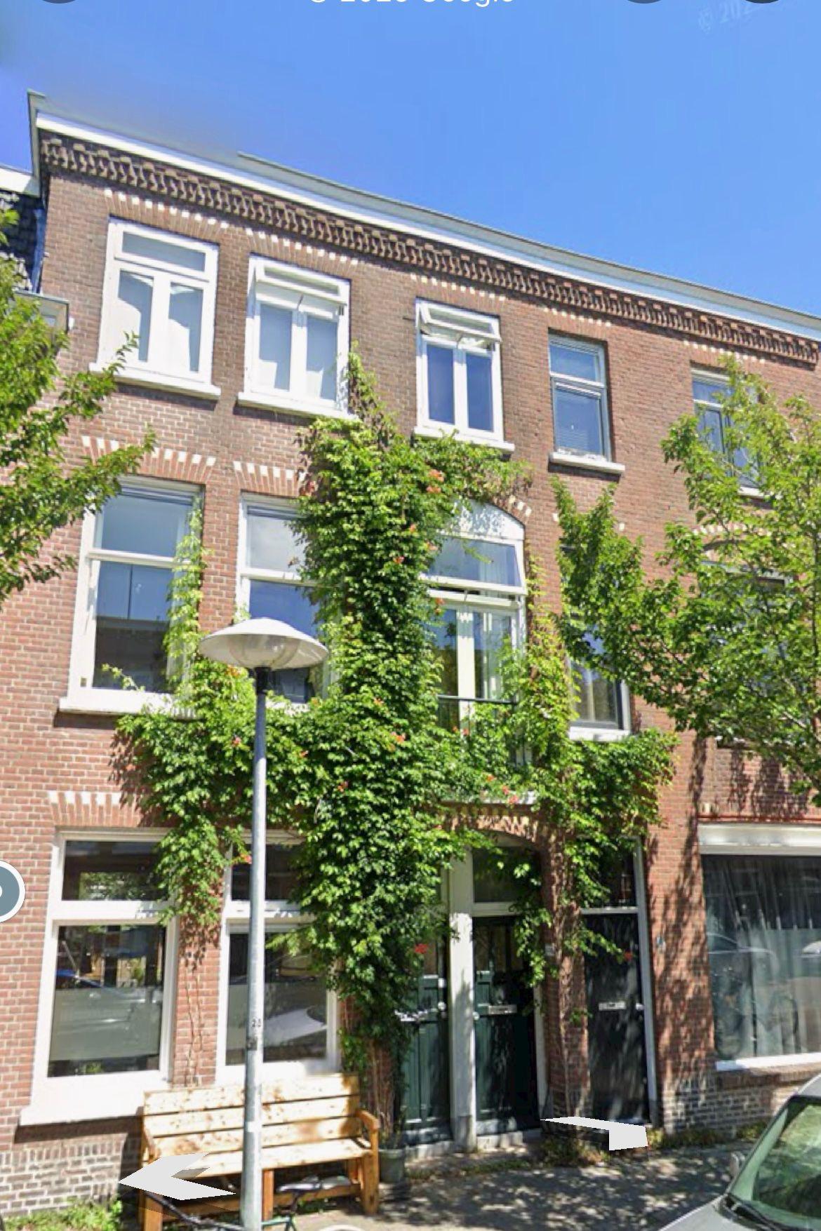 show all photos of Bilderdijkstraat