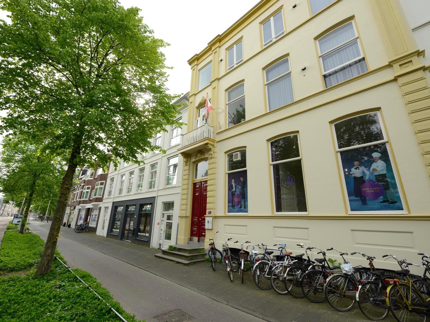 show all photos of Biltstraat