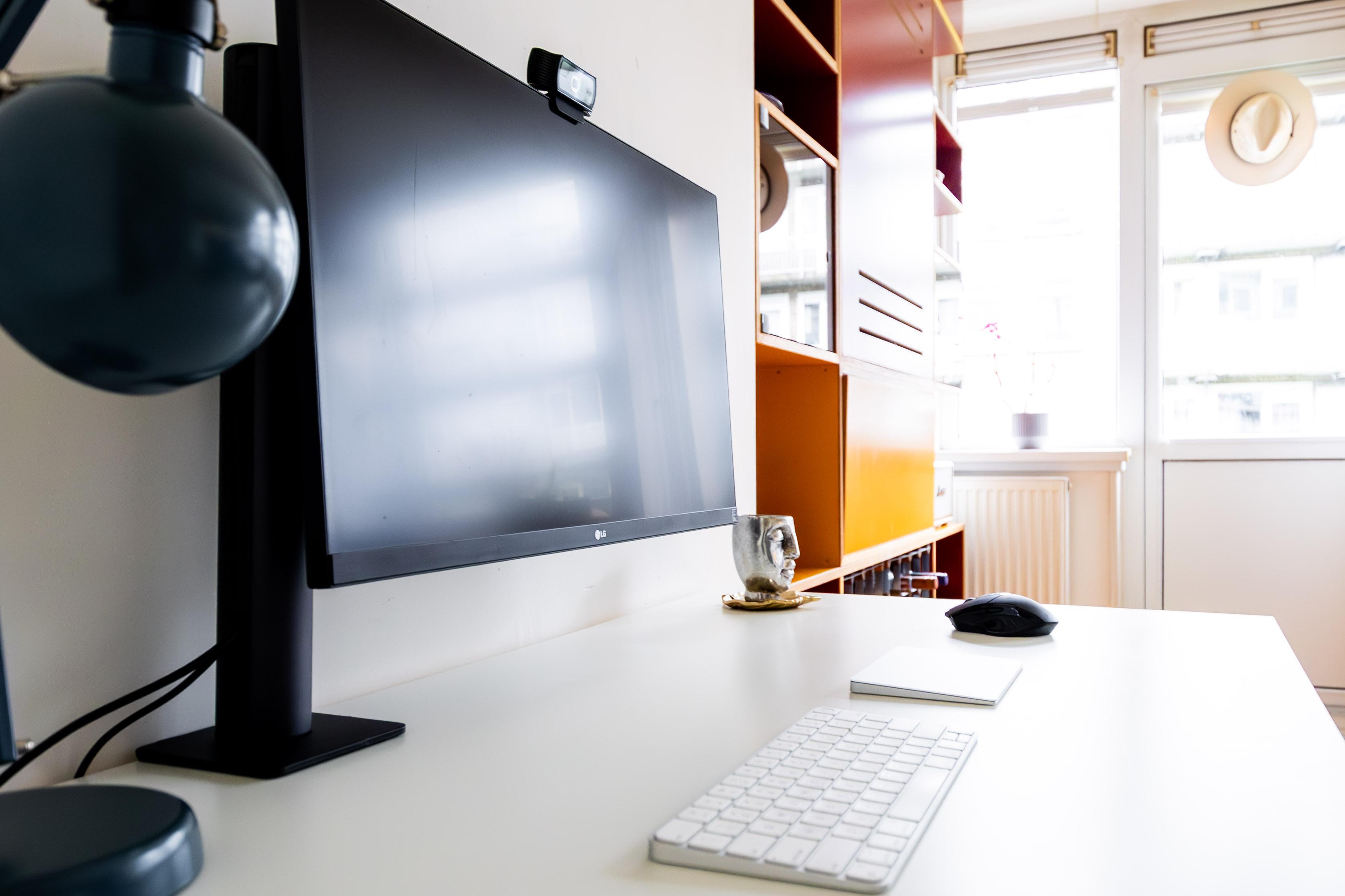 show all photos of Anna van Burenstraat