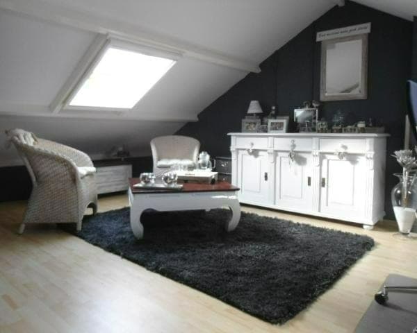 show all photos of Malvert