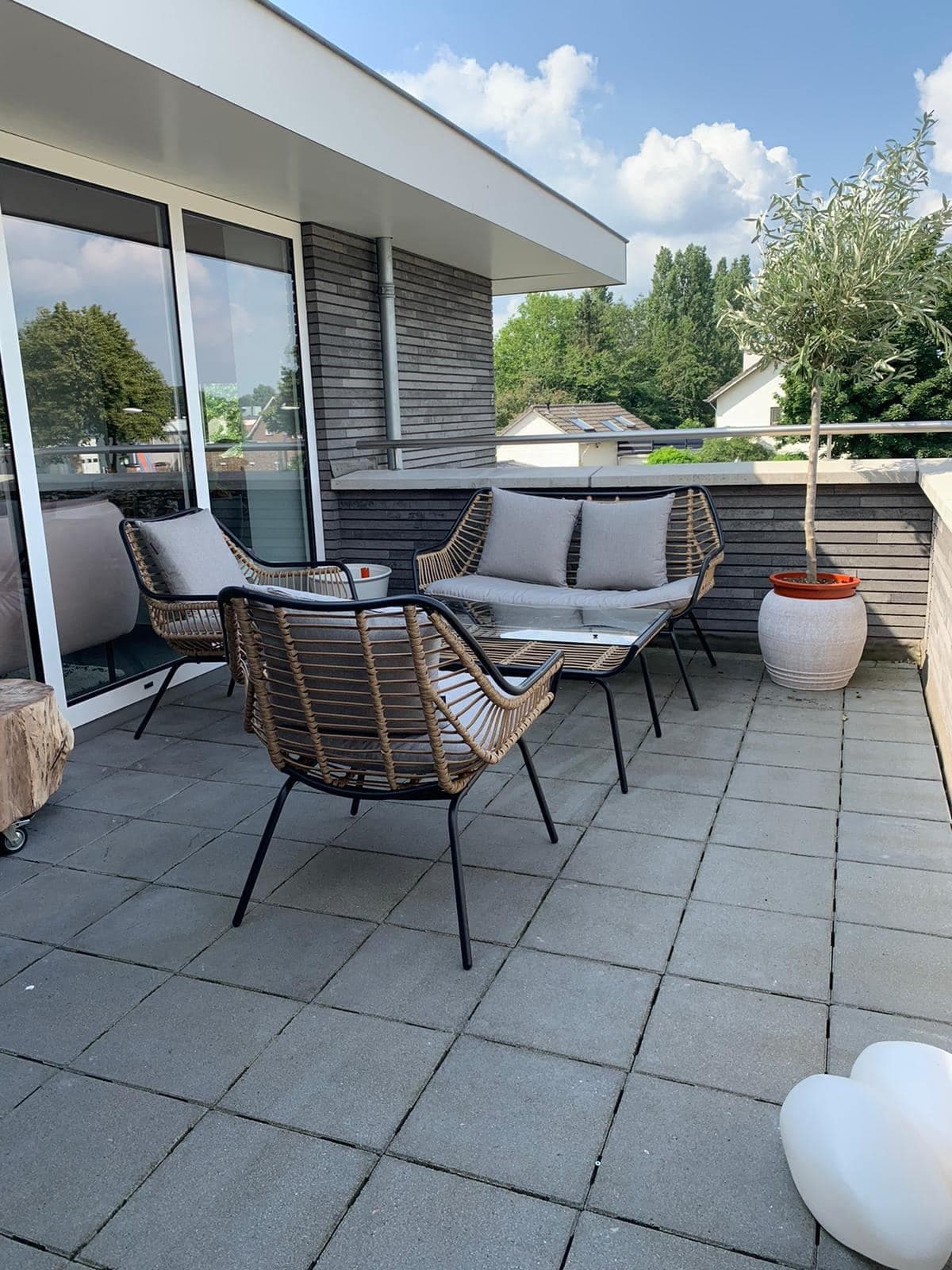 show all photos of Rijksweg