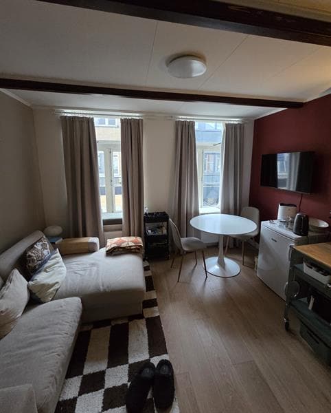 show all photos of Halstraat