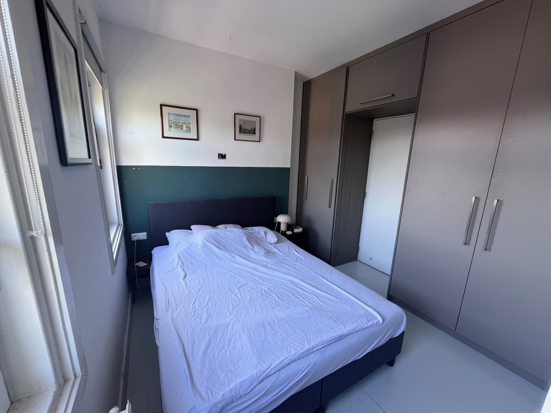 show all photos of Karel du Jardinstraat