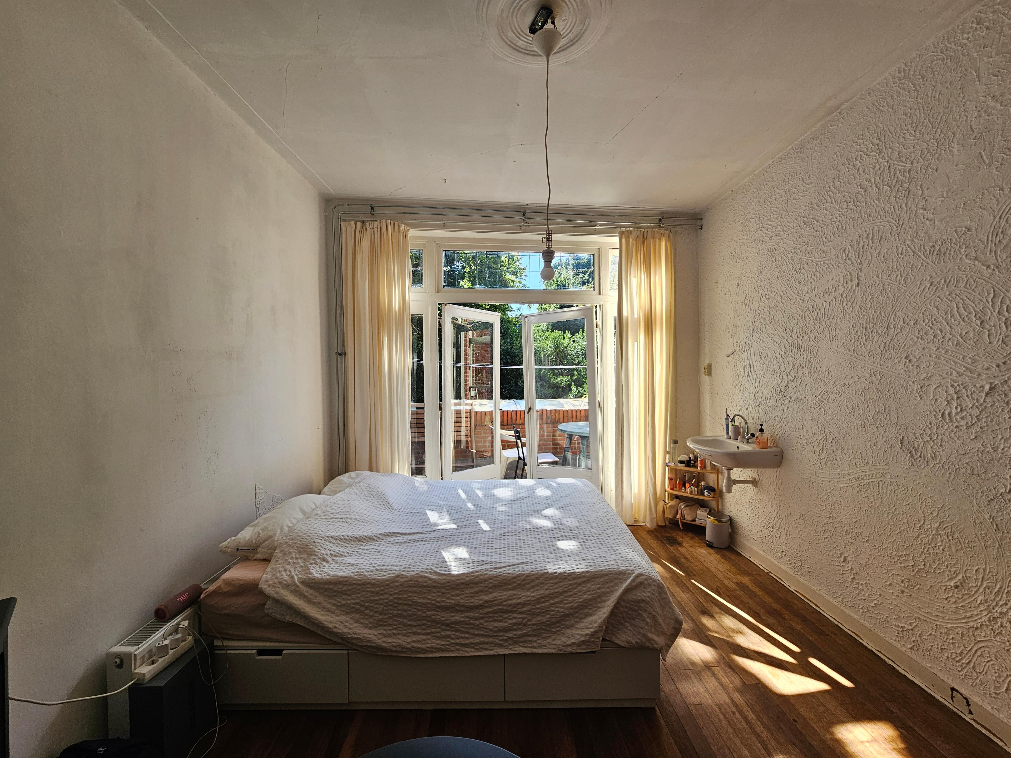 show all photos of Nieuwe Kerkhof