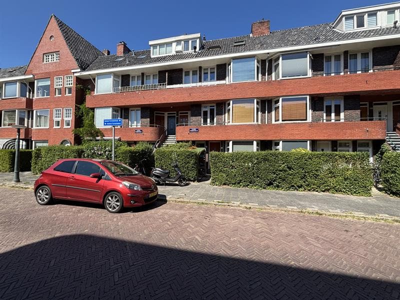show all photos of Waldeck-Pyrmontplein