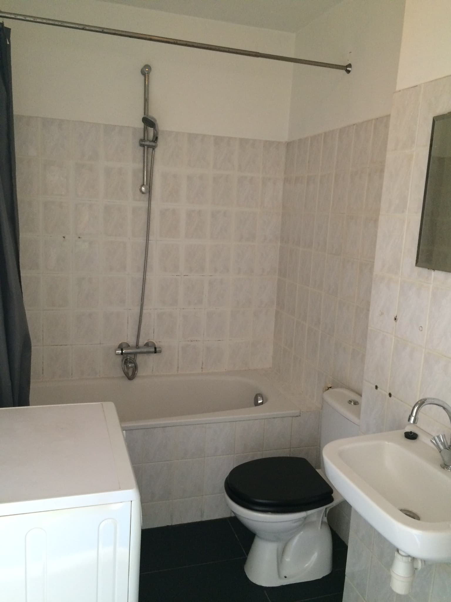 show all photos of Zwetstraat