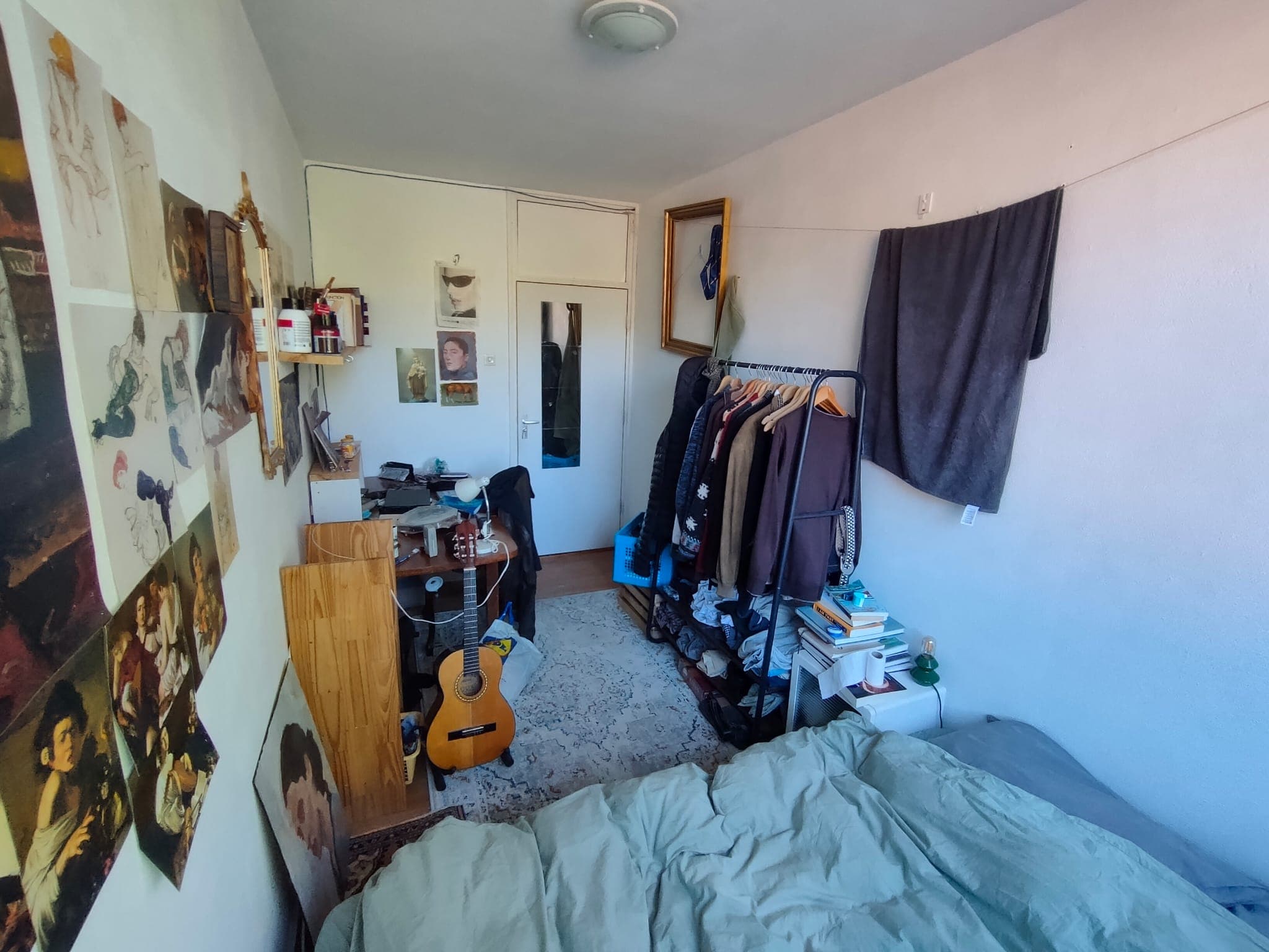 show all photos of Roland Holstlaan