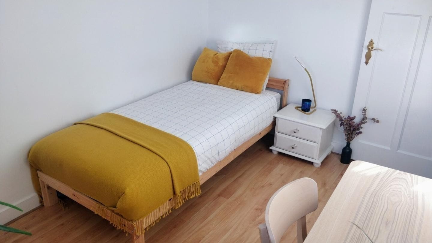 show all photos of Pieter Latensteinstraat