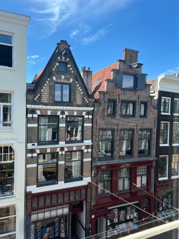 show all photos of Utrechtsestraat