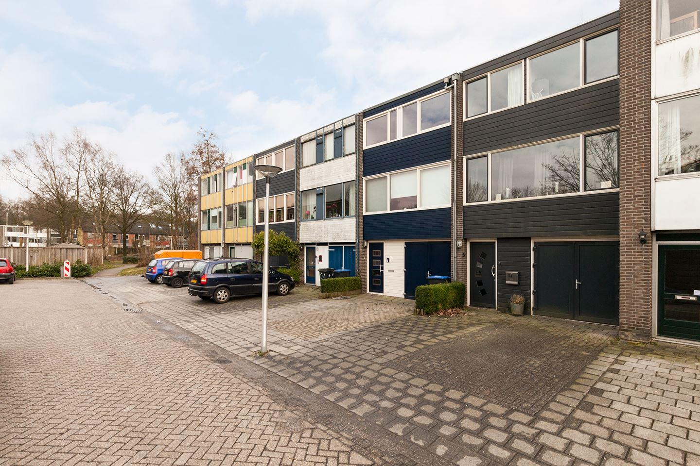 show all photos of Brandehoflanden