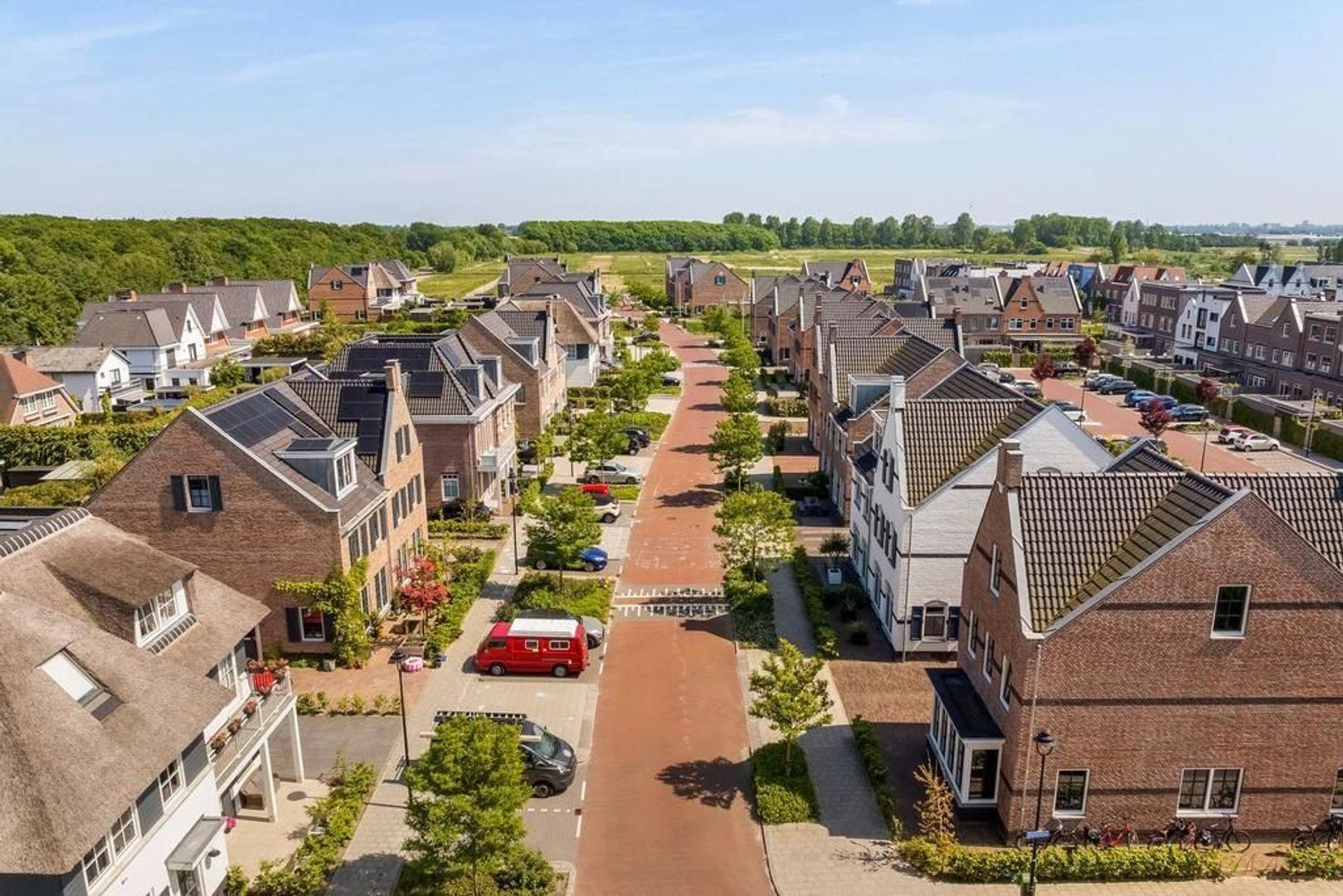 show all photos of Kweeklust