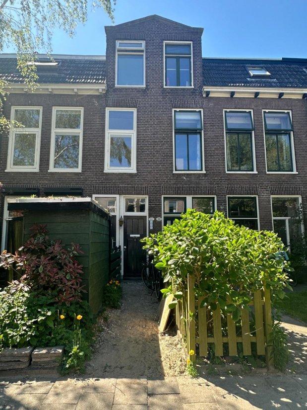 show all photos of Helper Weststraat