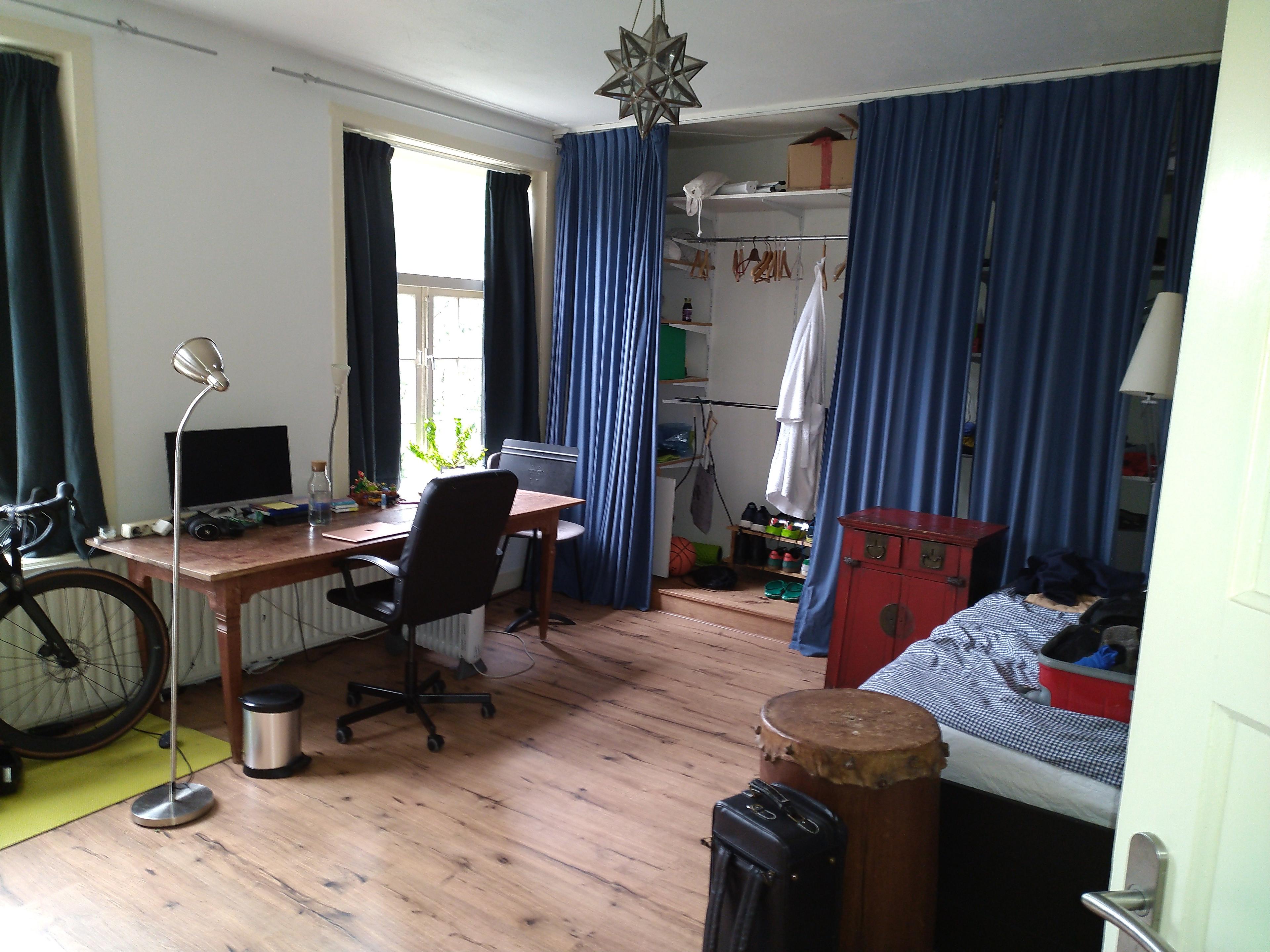 show all photos of Wilhelminaweg