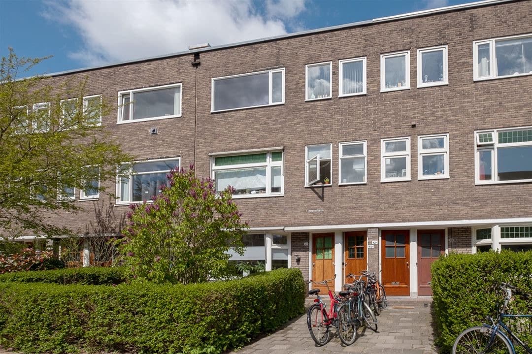 show all photos of Van Swinderenstraat