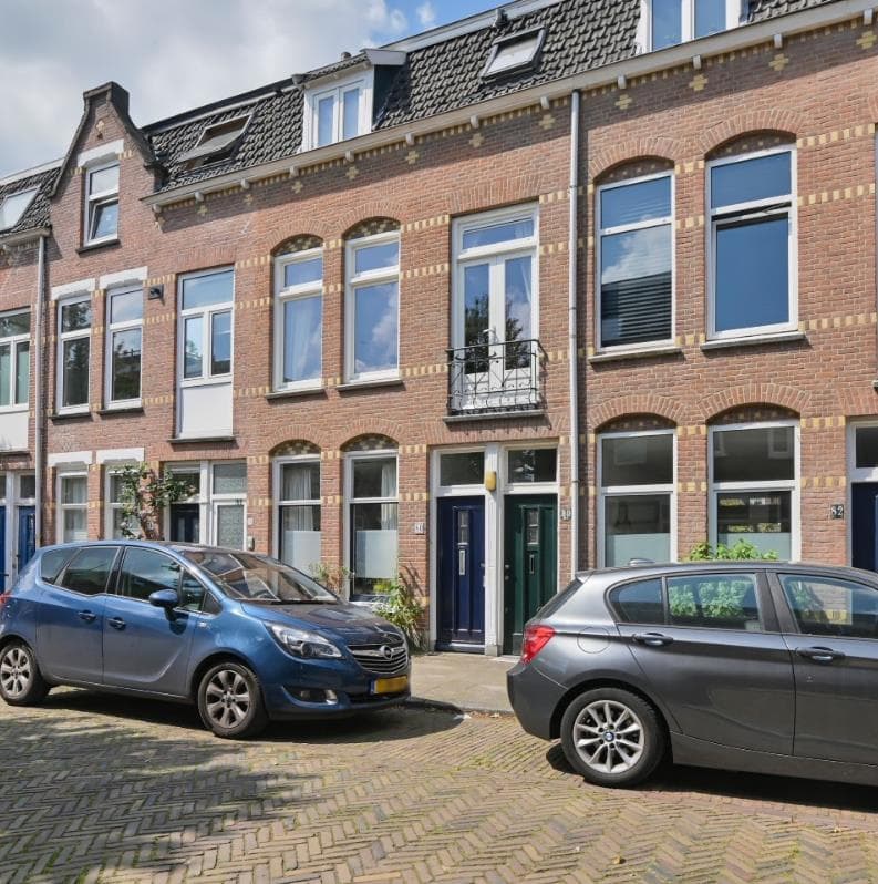 show all photos of Padangstraat