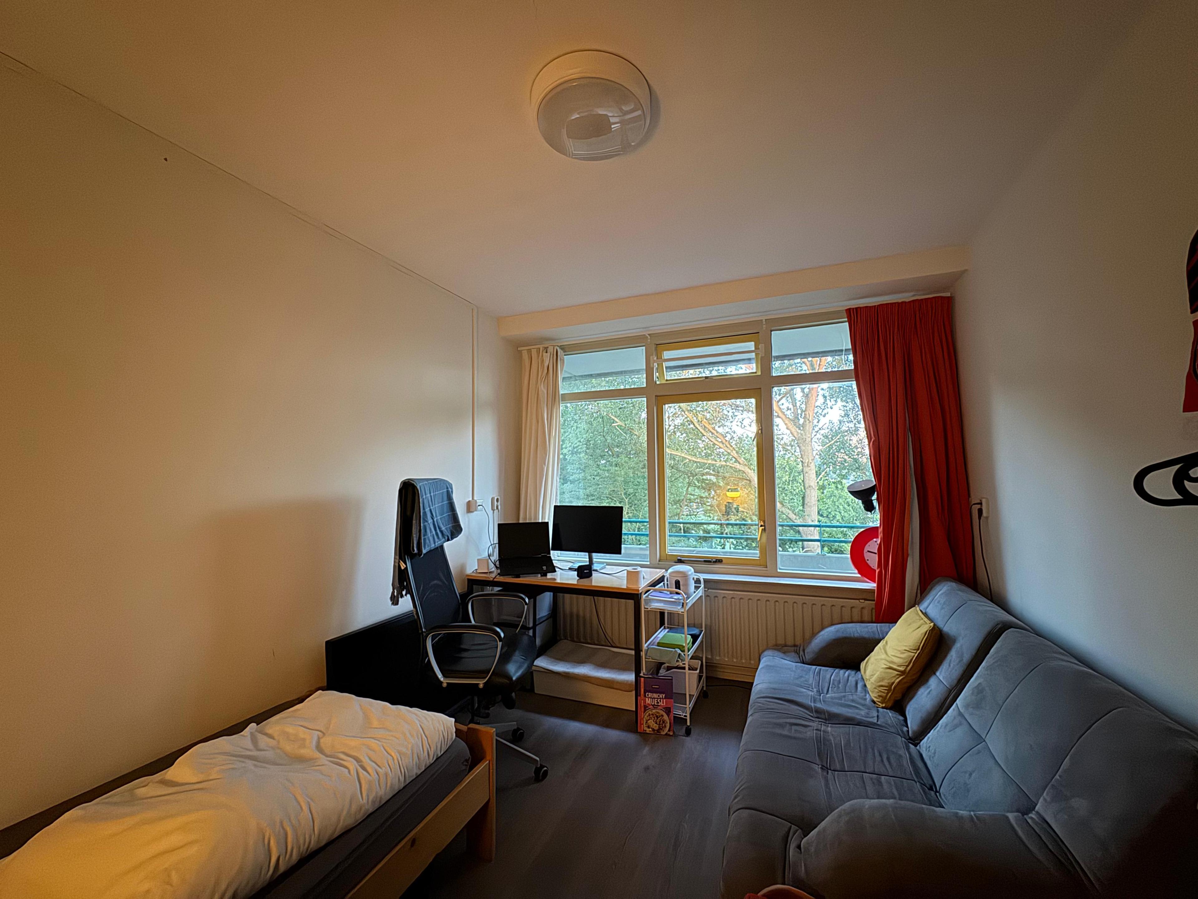 show all photos of Hoevestein