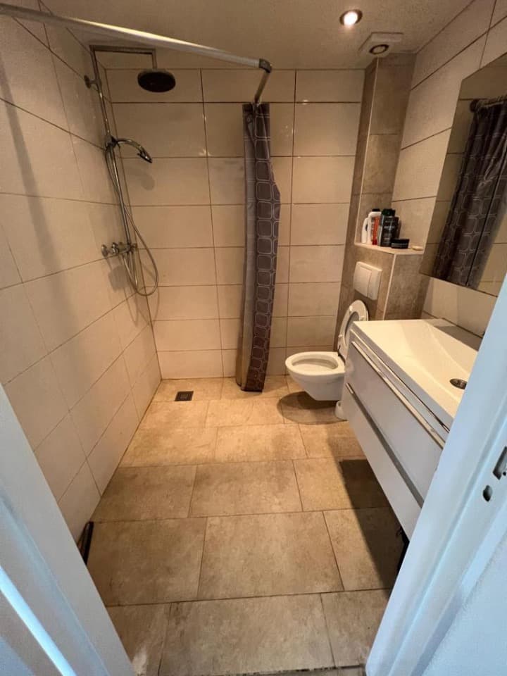 show all photos of Langelobrink