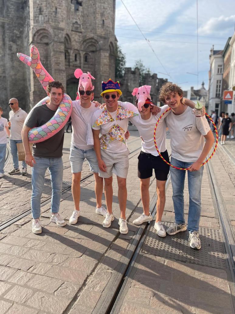 show all photos of Vrijenbanselaan