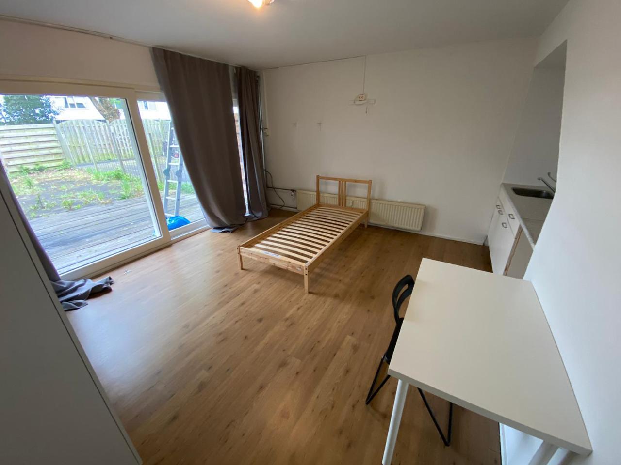 show all photos of Hasselobrink