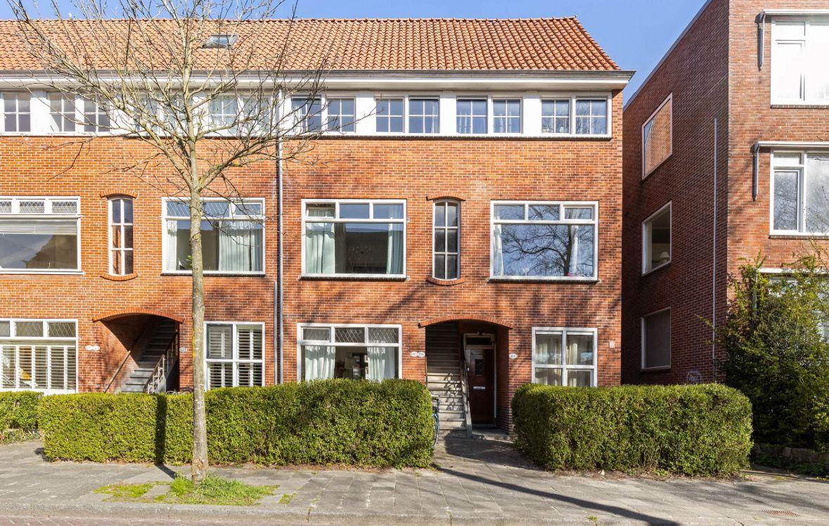 show all photos of IJsselstraat