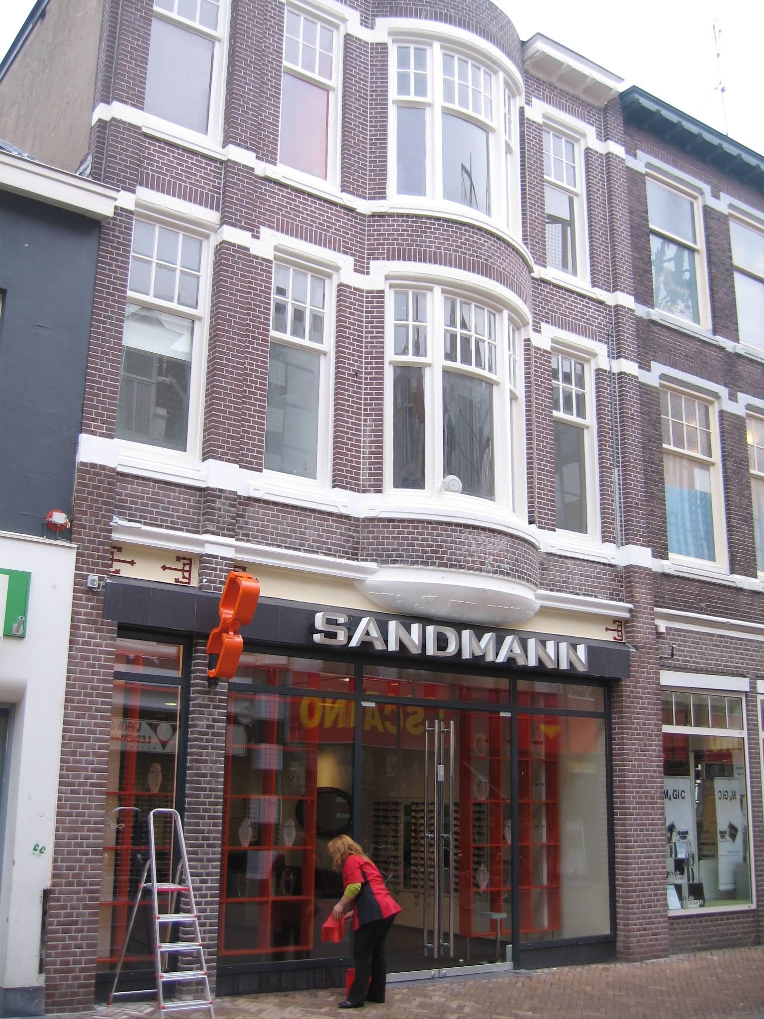 show all photos of Prinsengang