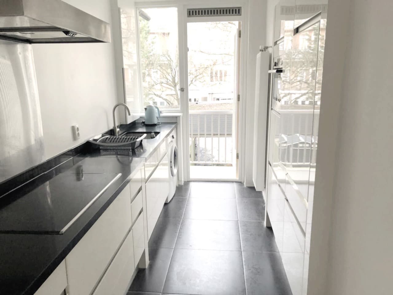 show all photos of Lutmastraat