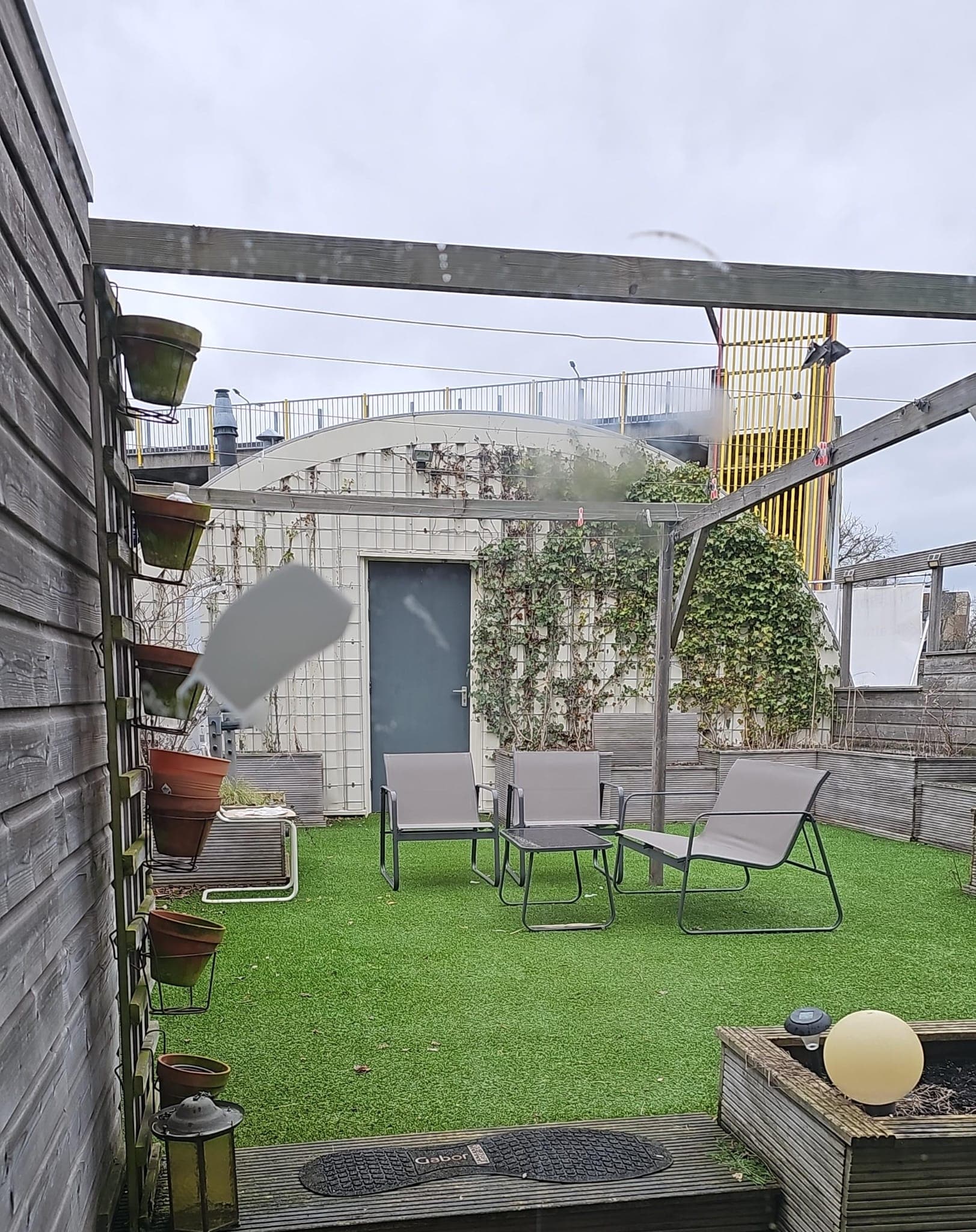 show all photos of Wemenstraat