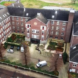 show all photos of Schoolstraat