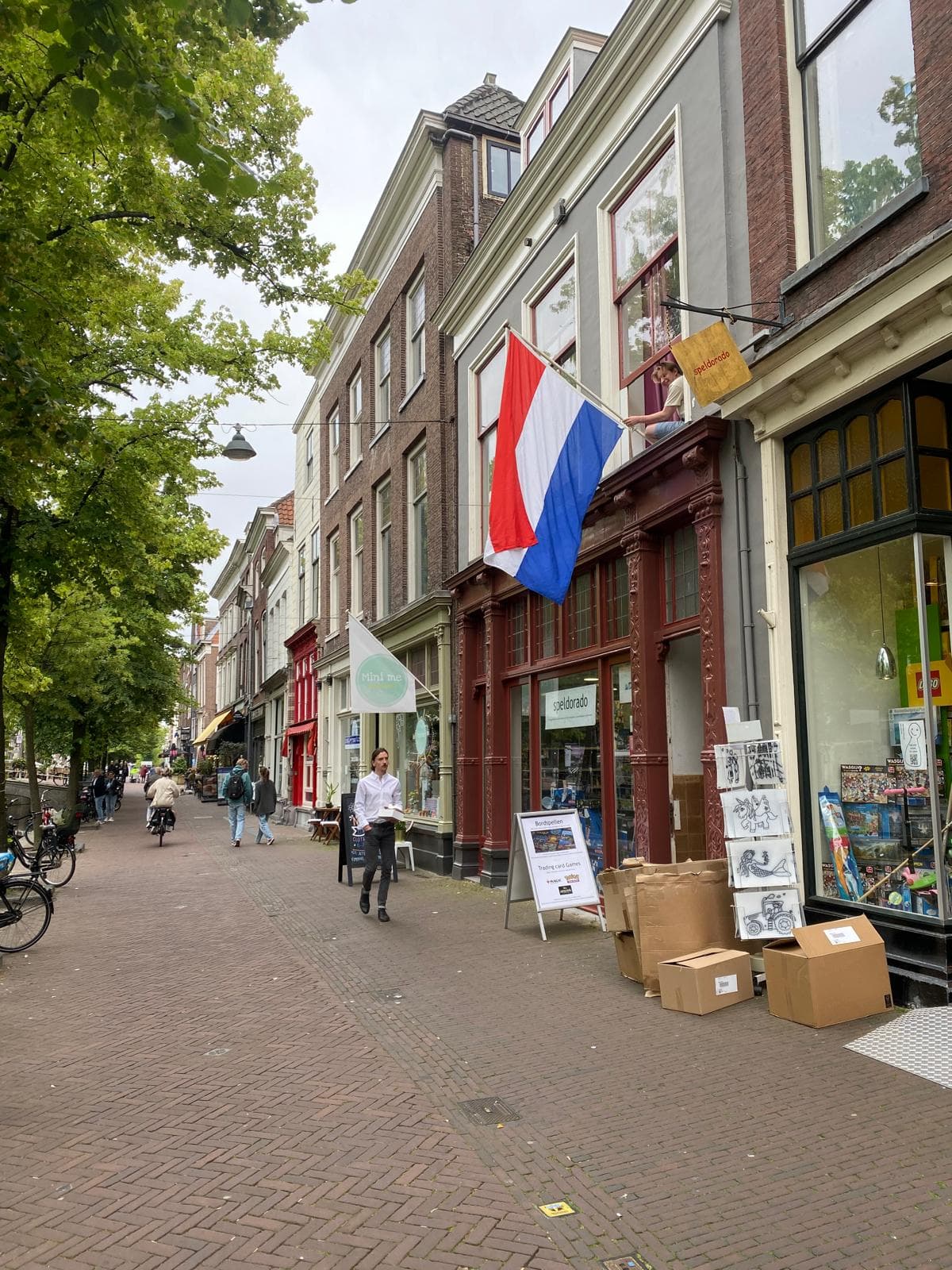 show all photos of Hippolytusbuurt