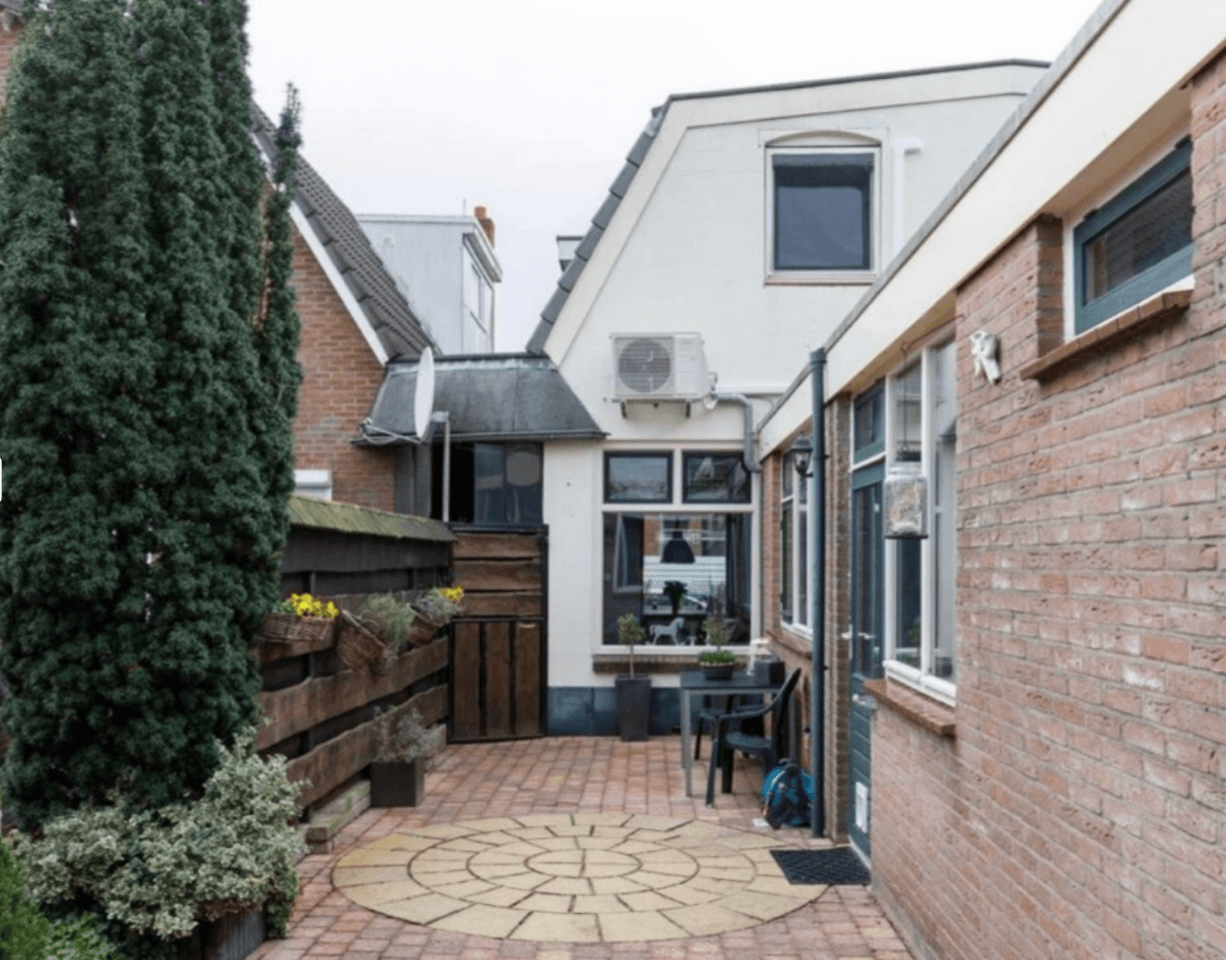 show all photos of Perikweg