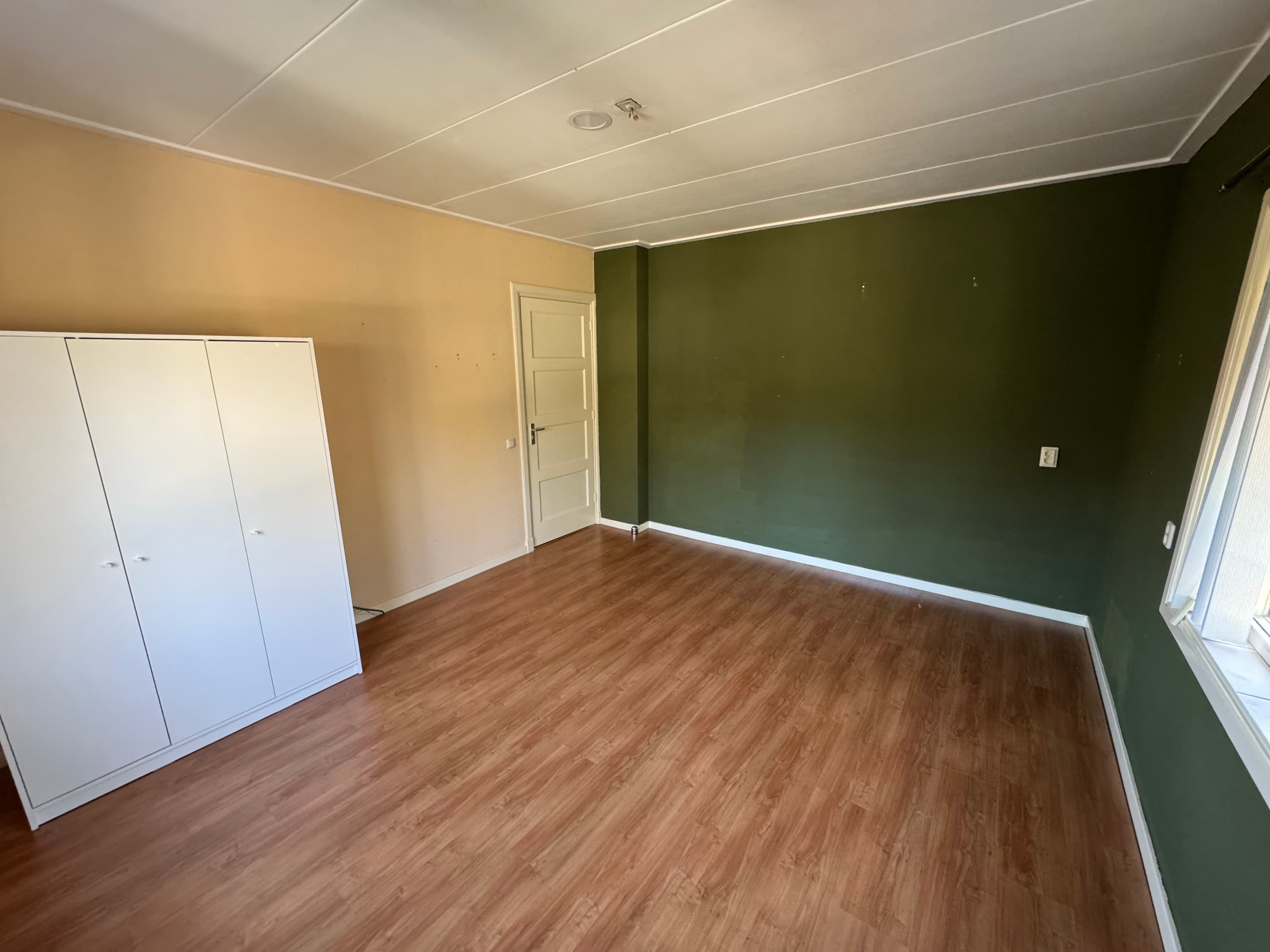 show all photos of Gerrit Schutlaan