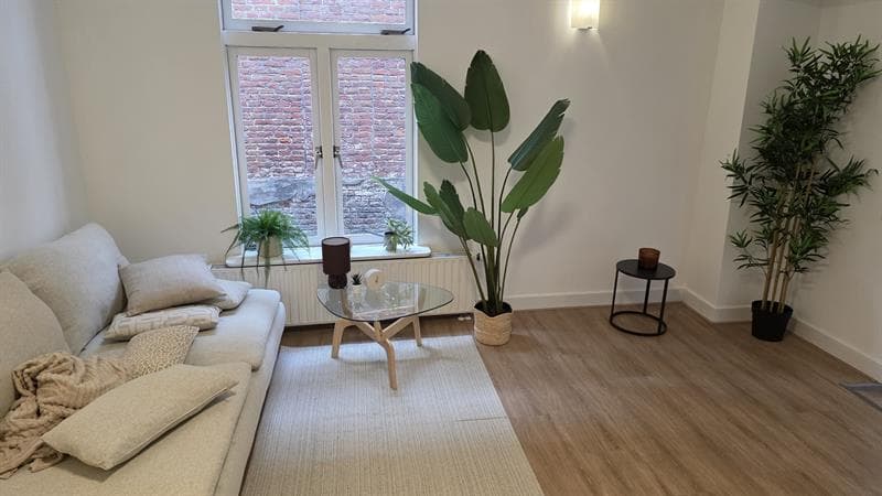 show all photos of Doelenstraat