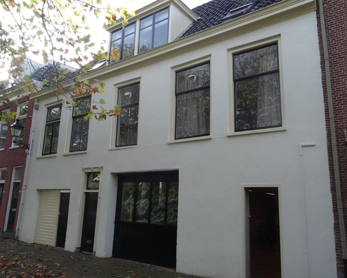 show all photos of Eebuurt