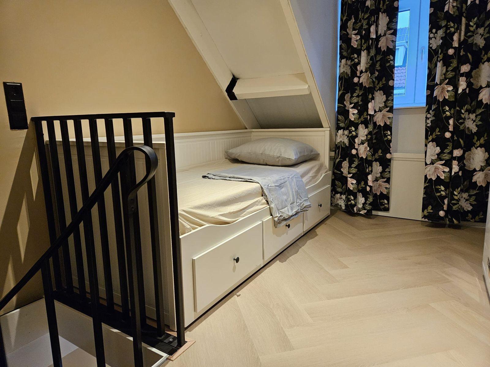 show all photos of Elfstedenstraat