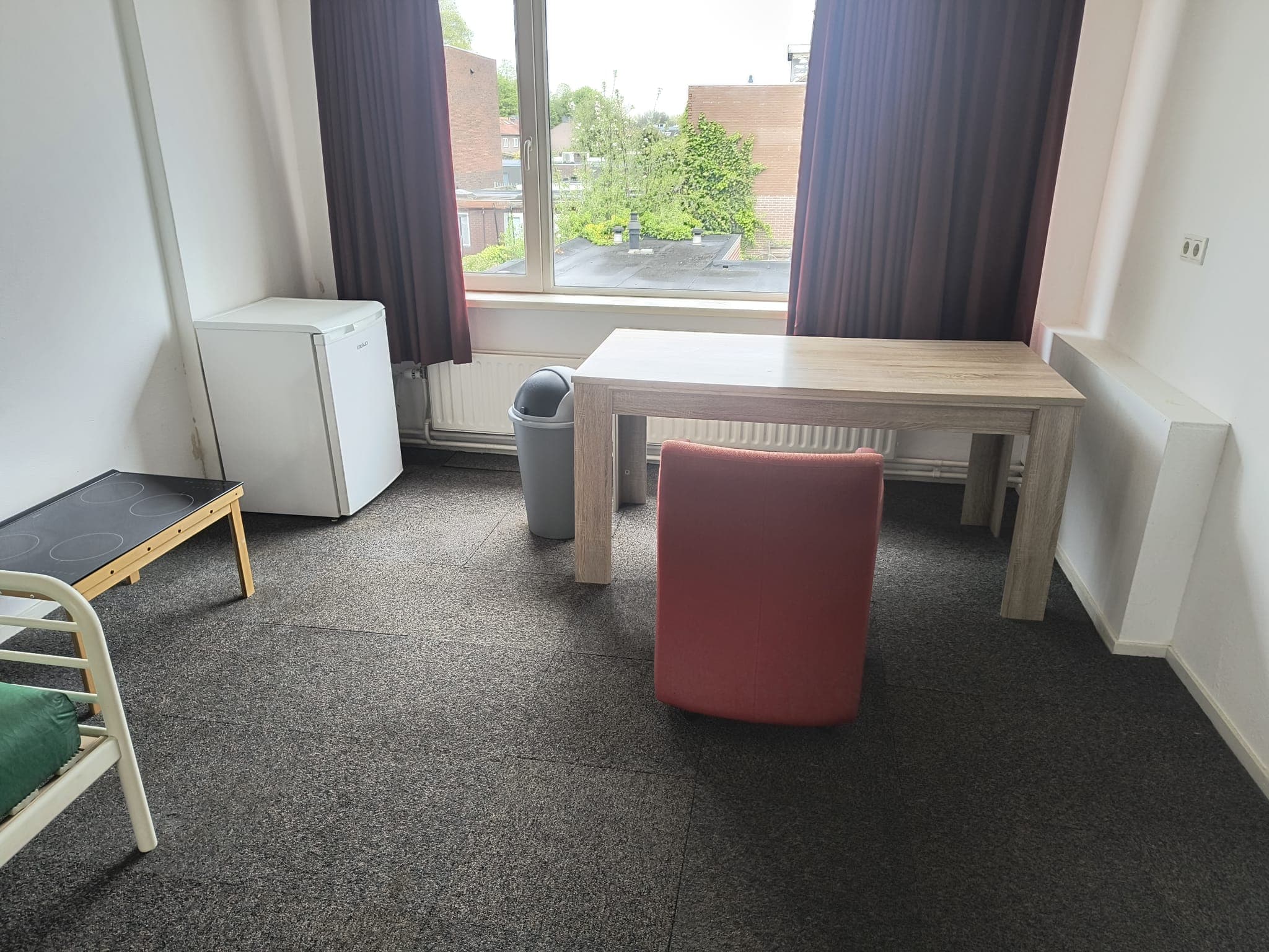 show all photos of Van Hogendorpstraat