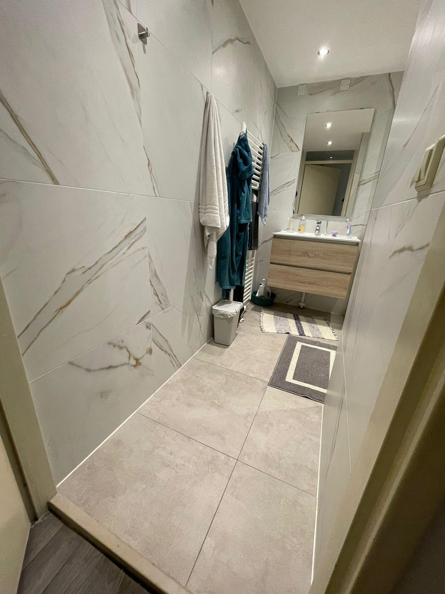 show all photos of Harriet Freezerstraat