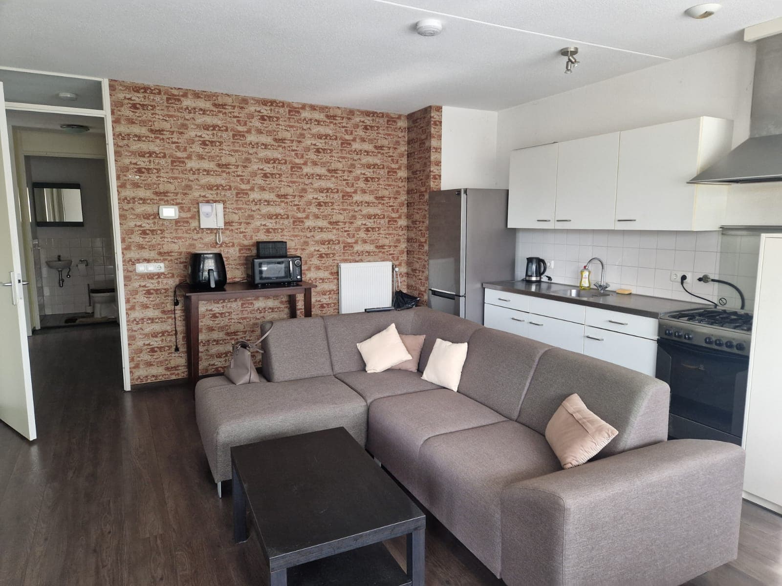 show all photos of Jan van Oosterhouthof