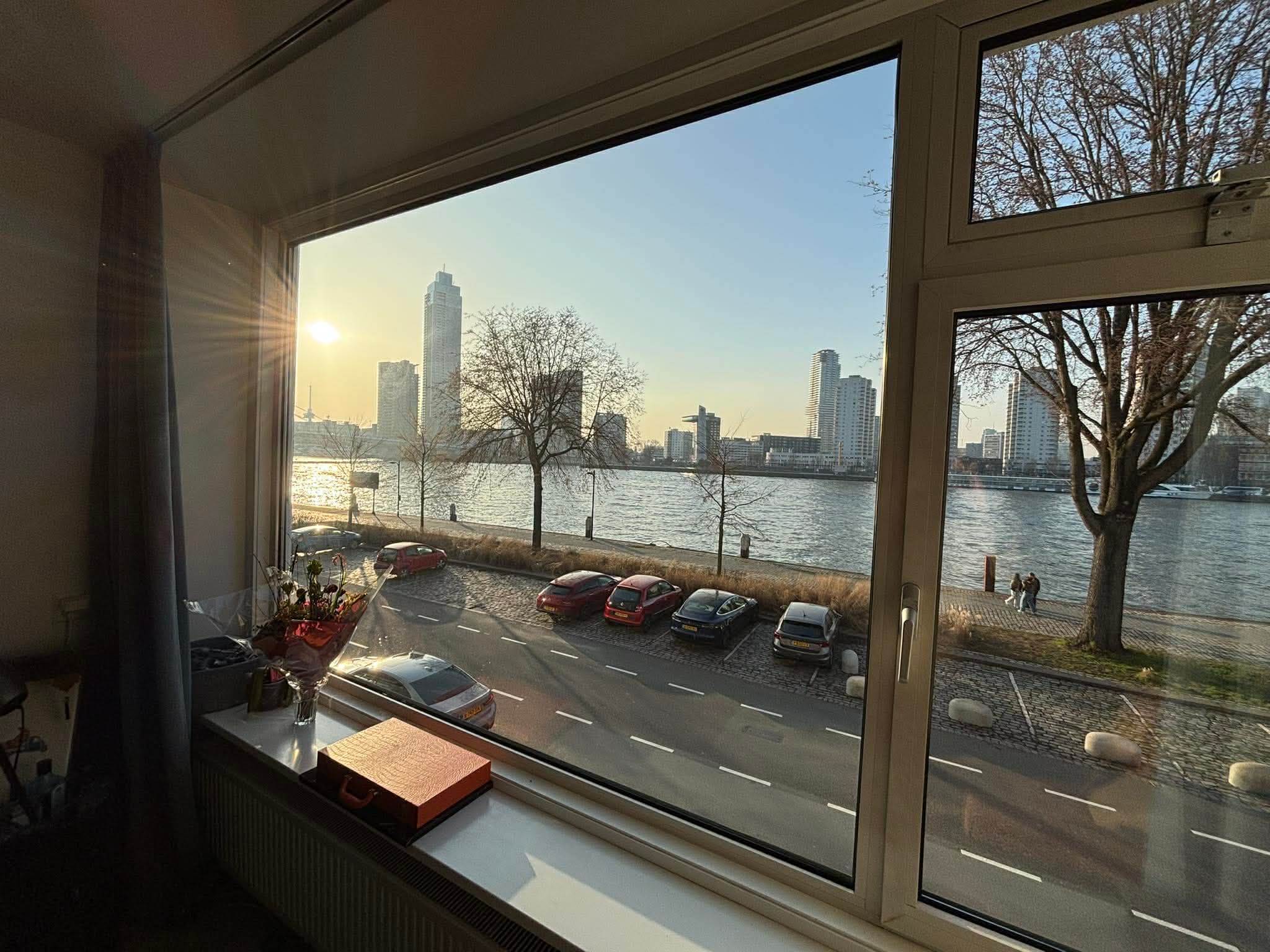 show all photos of Maaskade