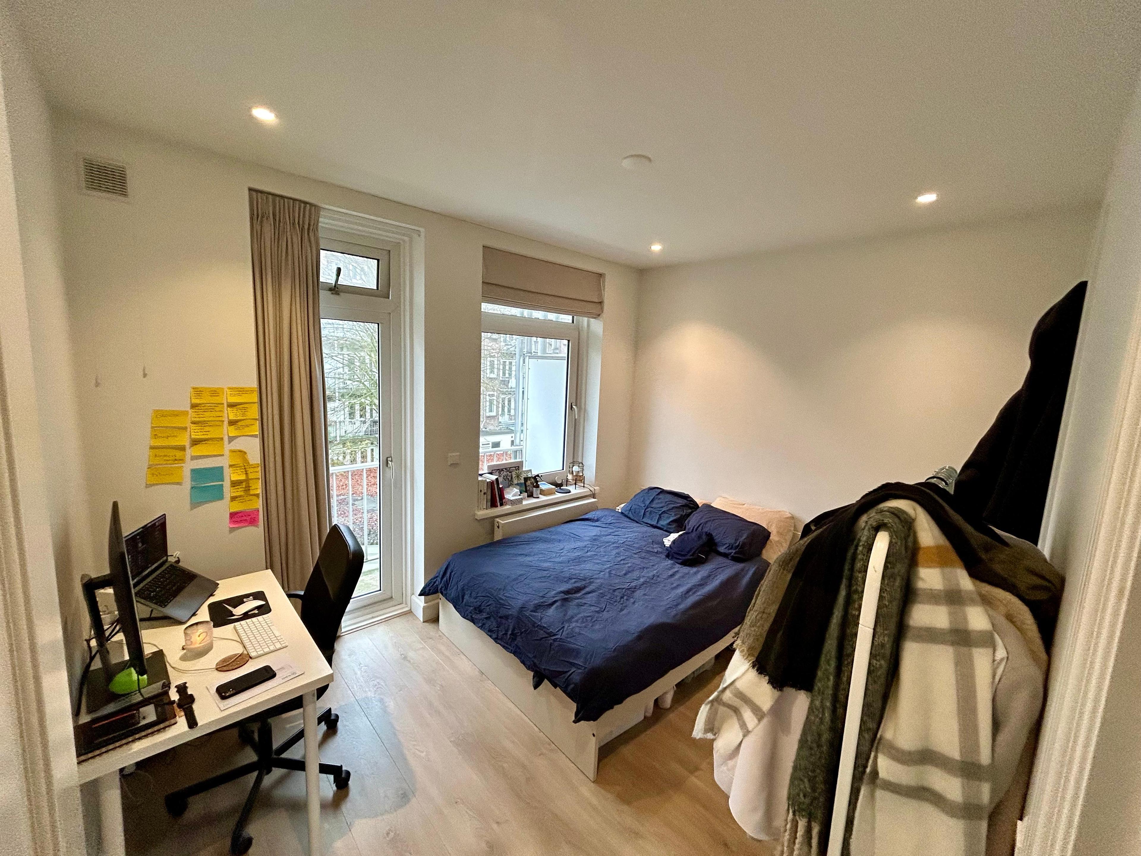 show all photos of Baarsjesweg