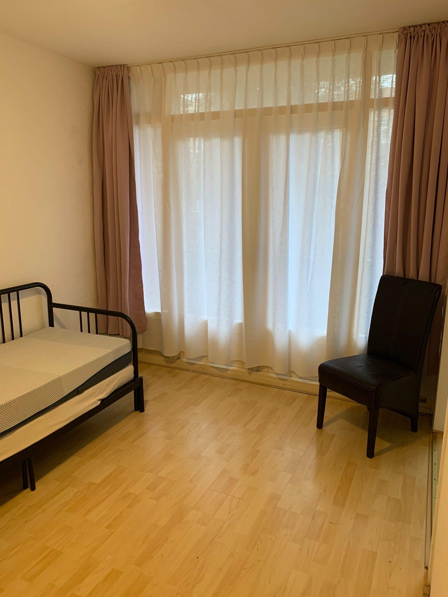 show all photos of Deensestraat