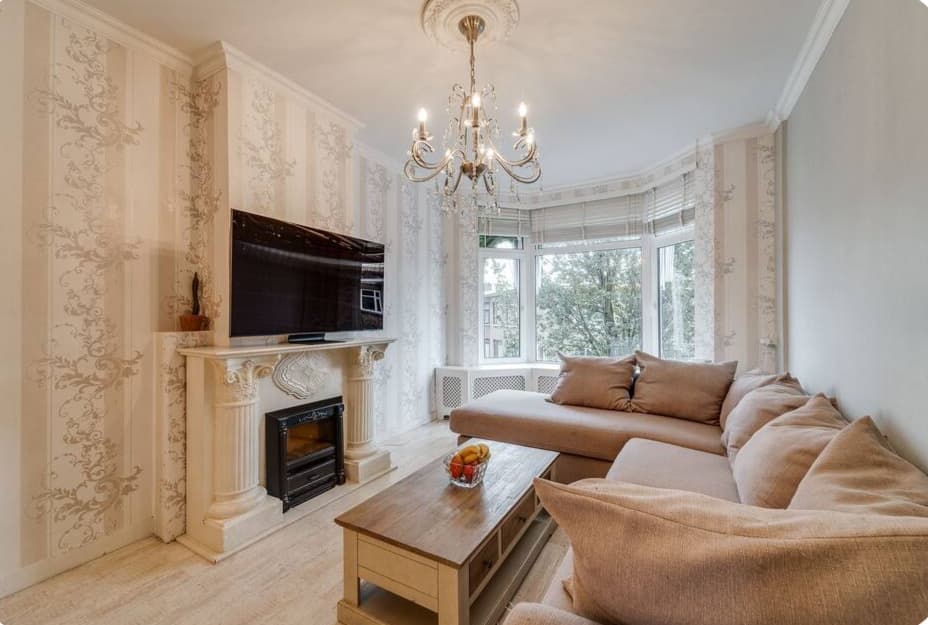 show all photos of van Arembergelaan