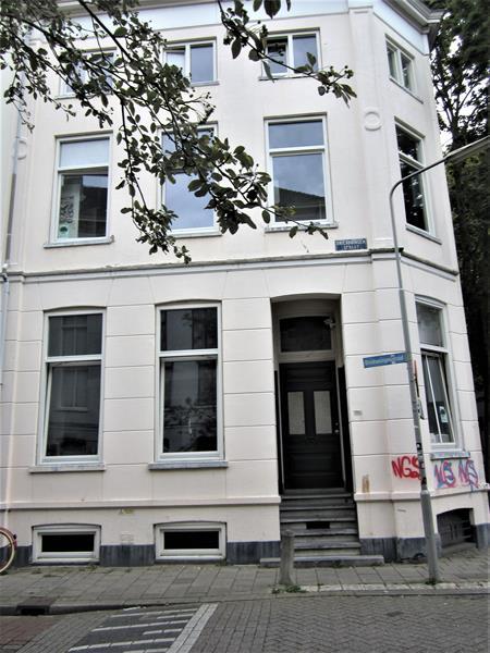 show all photos of Driekoningenstraat