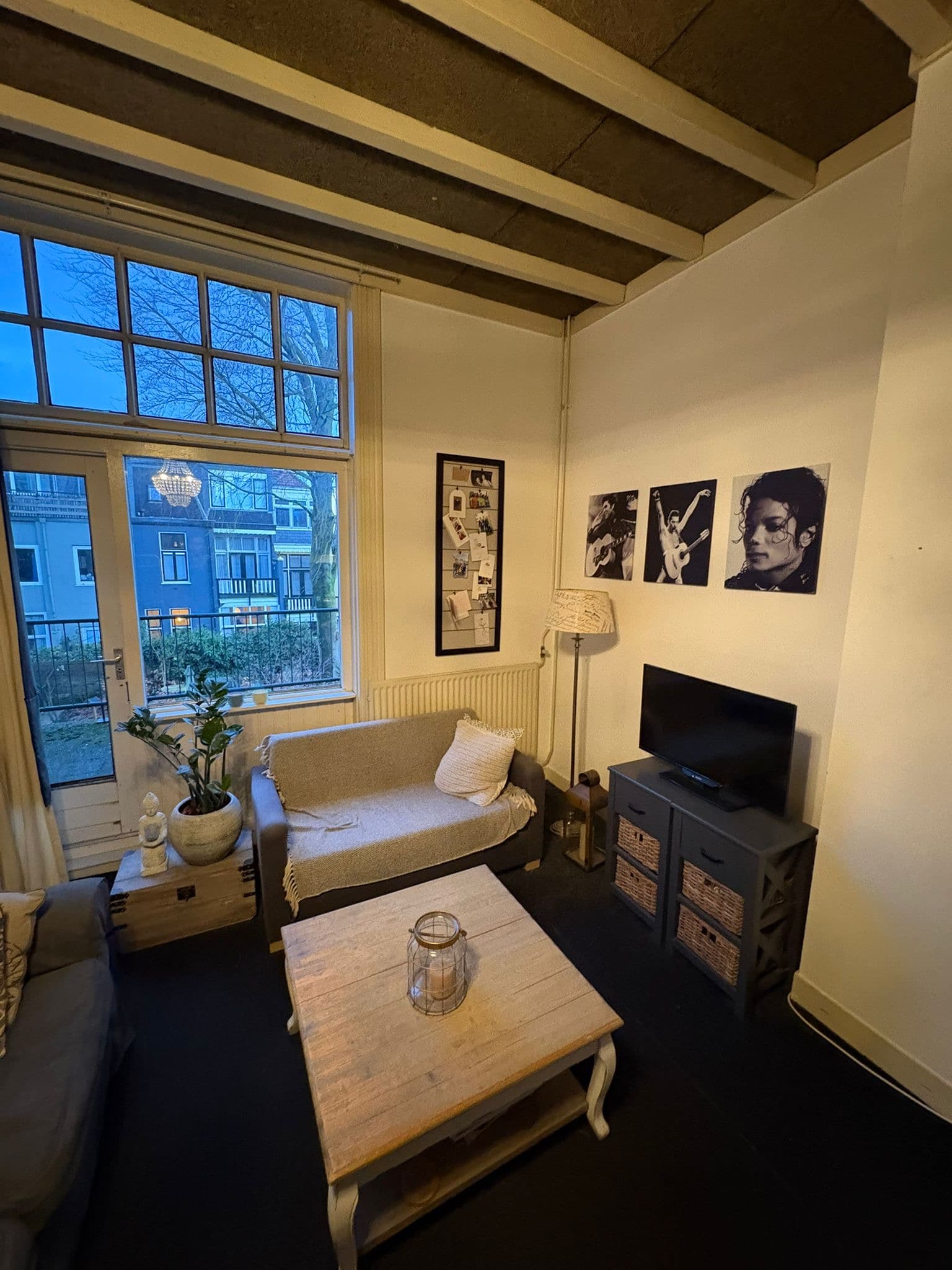 show all photos of Sonsbeekweg