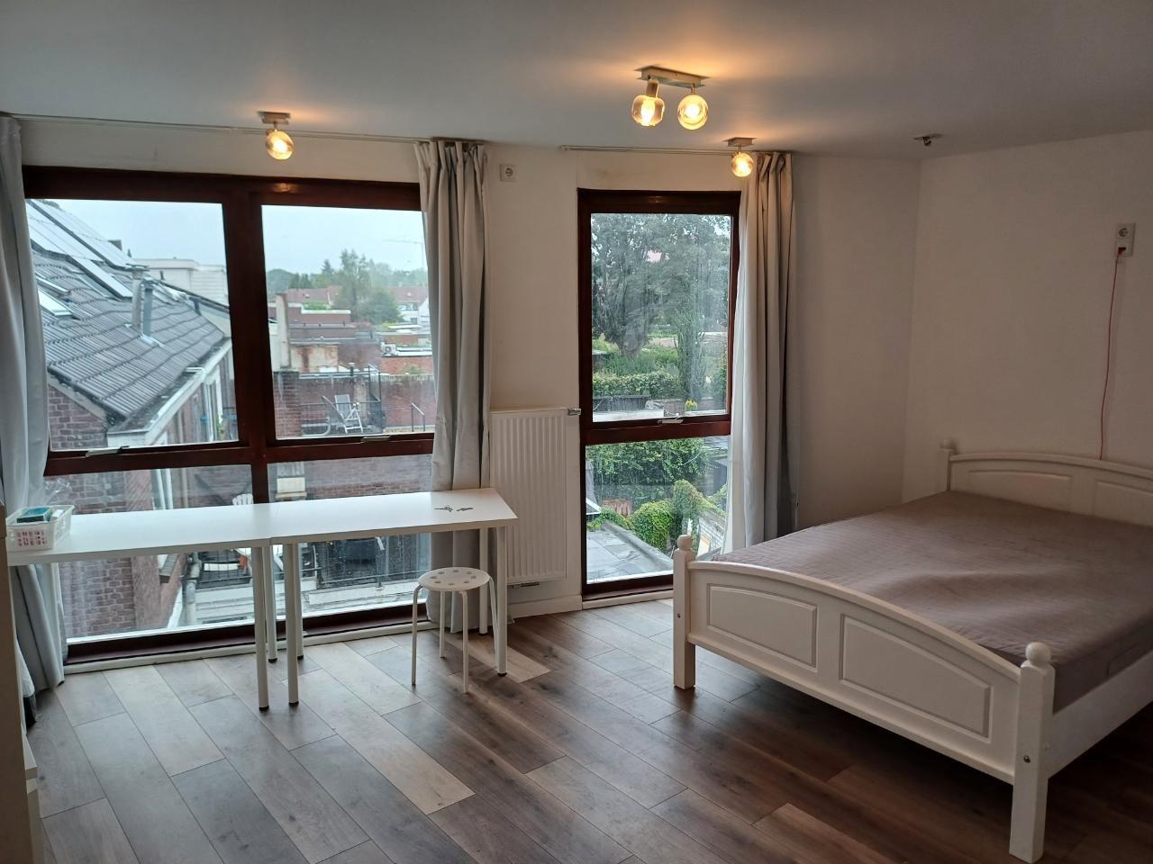 show all photos of Lovensestraat