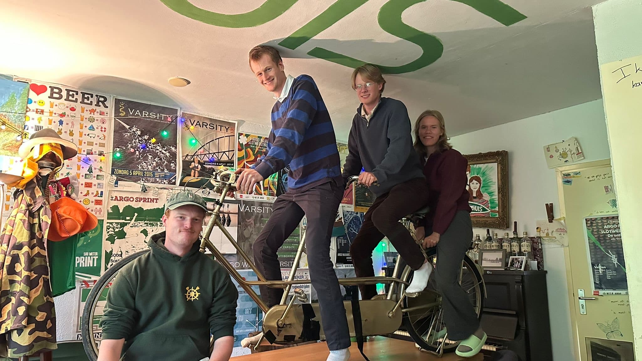 show all photos of Groen van Prinstererstraat