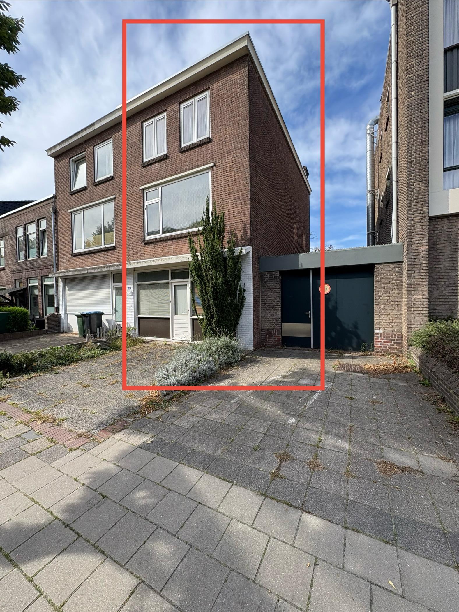 show all photos of Waterstraat