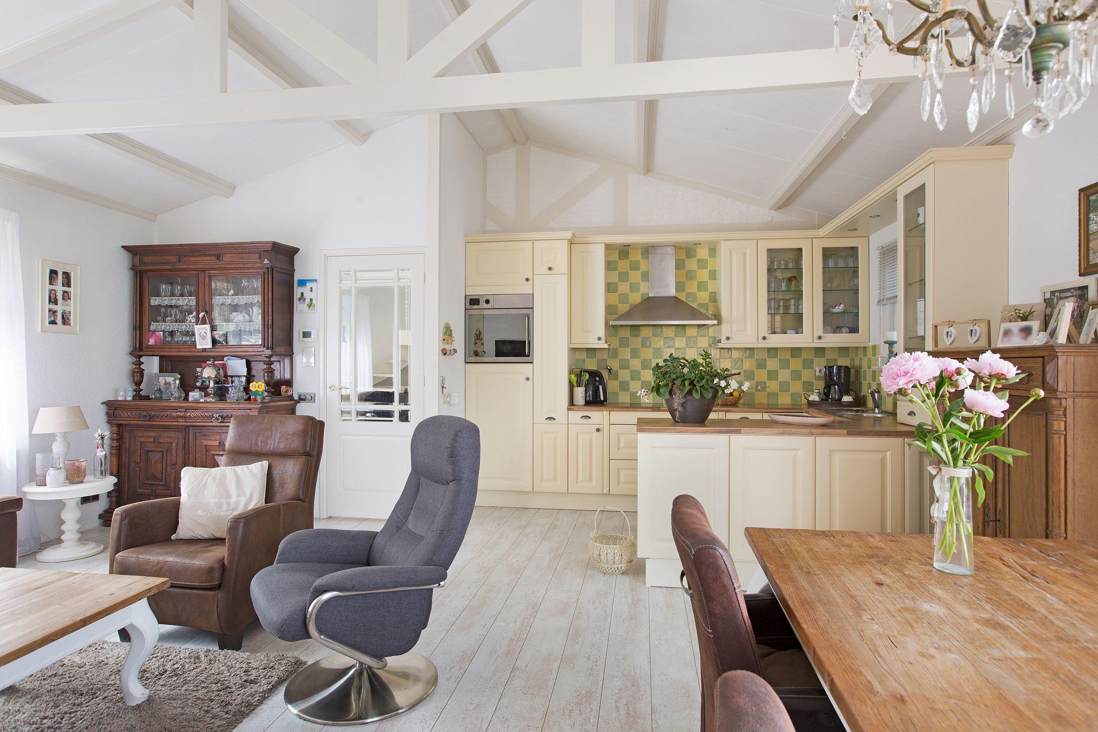 show all photos of Buiksloterdijk