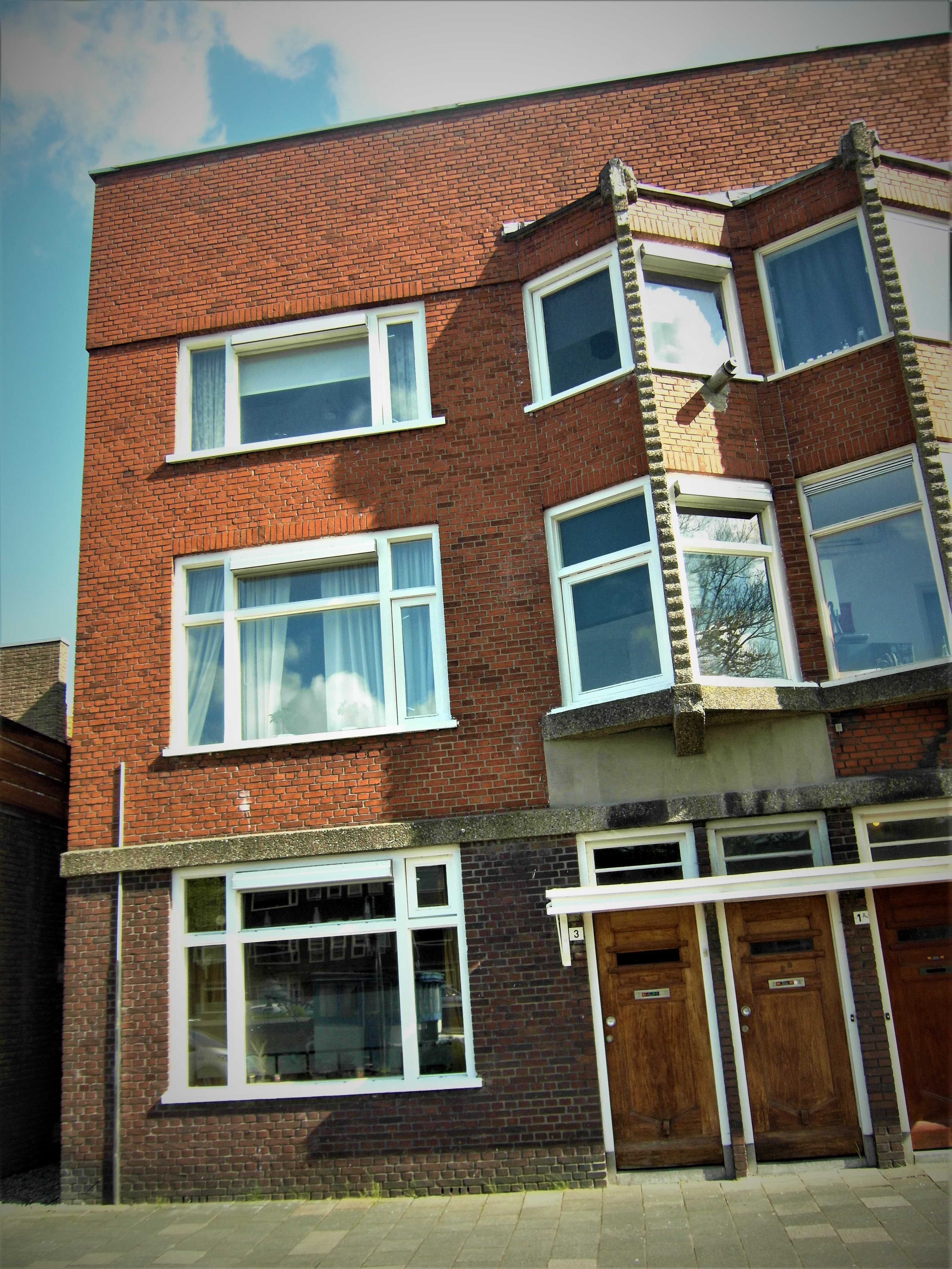 show all photos of Oosterhamrikkade