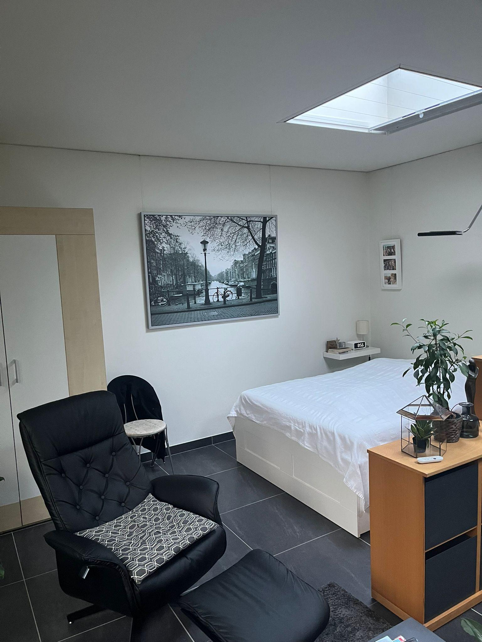 show all photos of Quarles van Uffordlaan